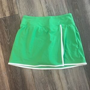 Green Women's Athletic/leisure skort